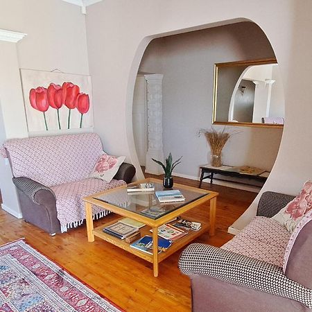 Raston Guest House Lambert's Bay Bagian luar foto