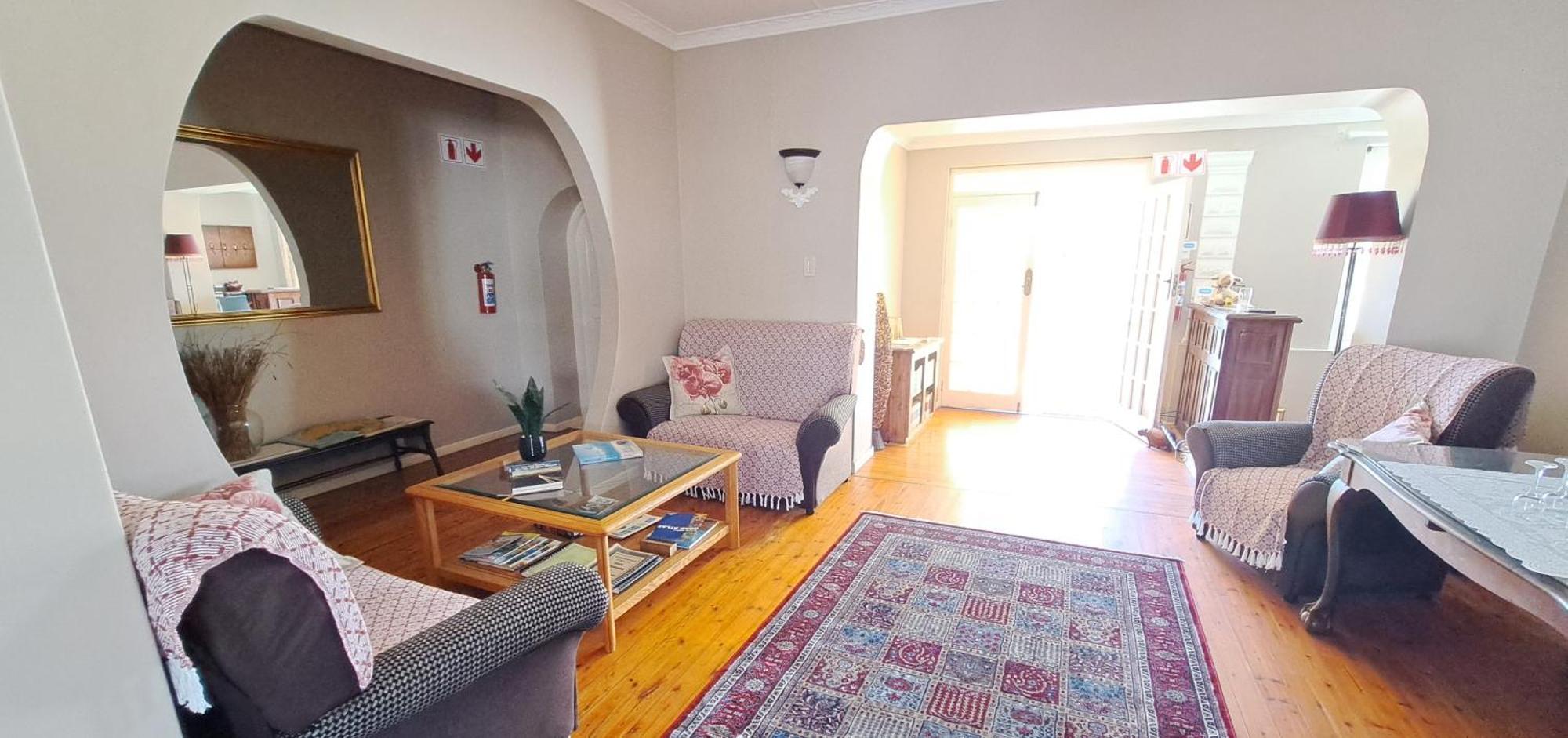 Raston Guest House Lambert's Bay Bagian luar foto