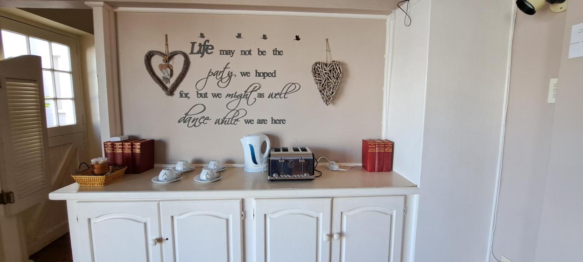 Raston Guest House Lambert's Bay Bagian luar foto