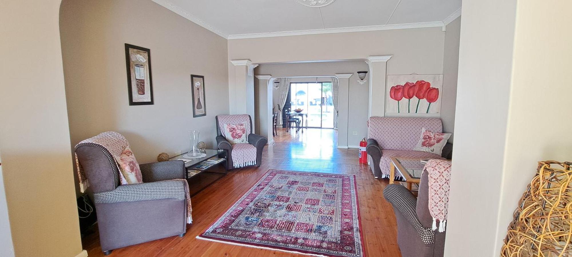 Raston Guest House Lambert's Bay Bagian luar foto