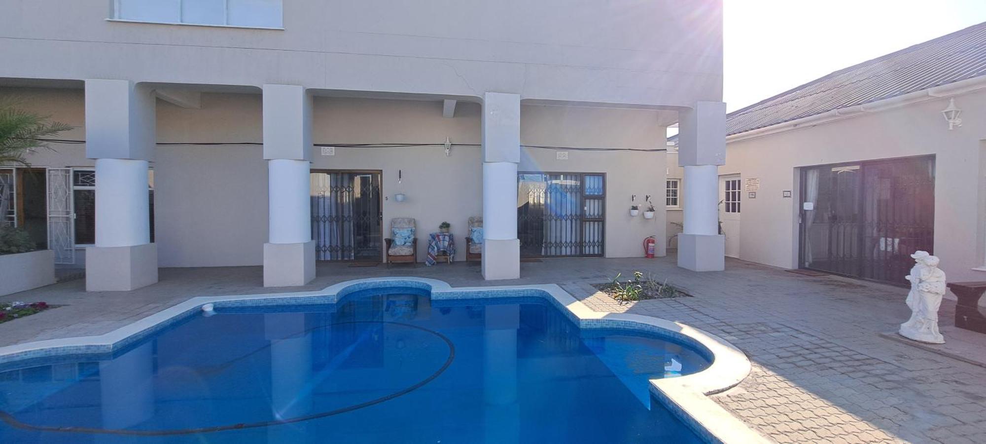 Raston Guest House Lambert's Bay Bagian luar foto